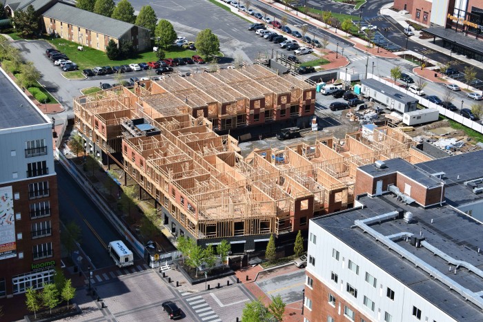 F:\Public\BPGS Projects\Construction Services Projects\jl p5 - residences\16. photos\Aerial Photos\November 2014